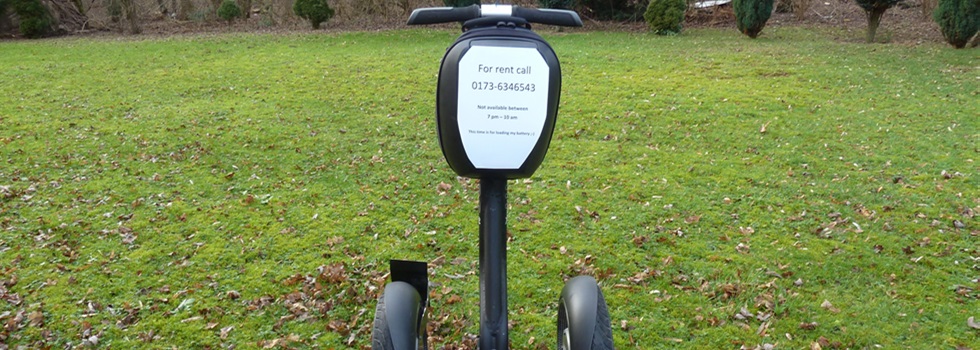 Segway mit Miet-Werbung